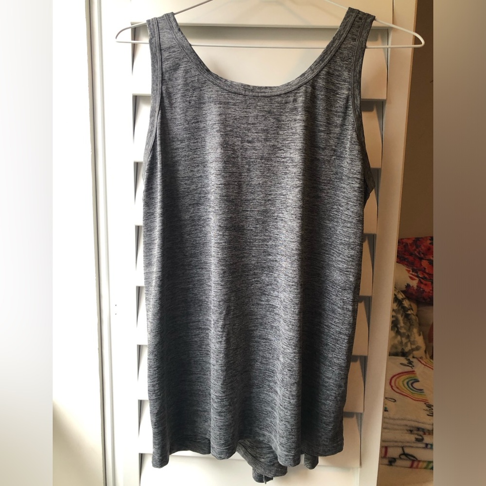 Champion NWT womens athletic/tank top